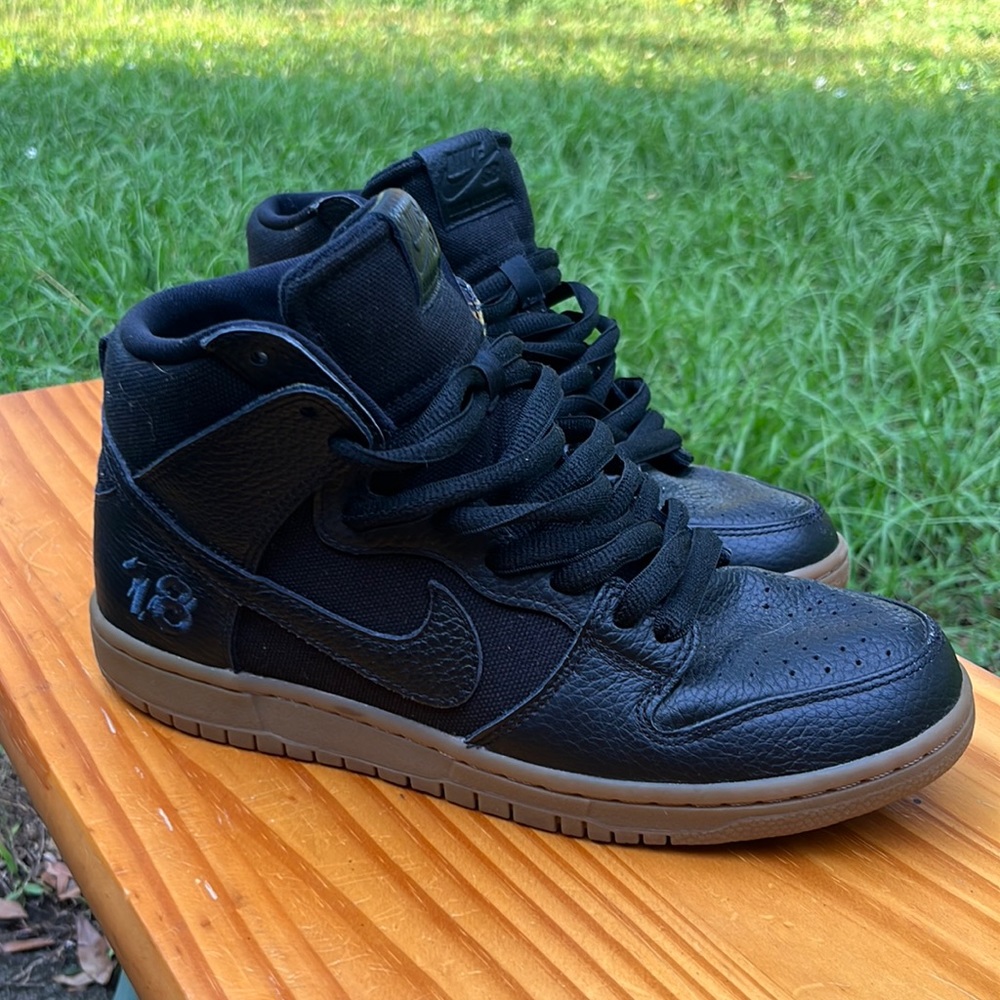 Nike SB X Antihero Zoom Dunk High Pro QS “Brian Anderson”
